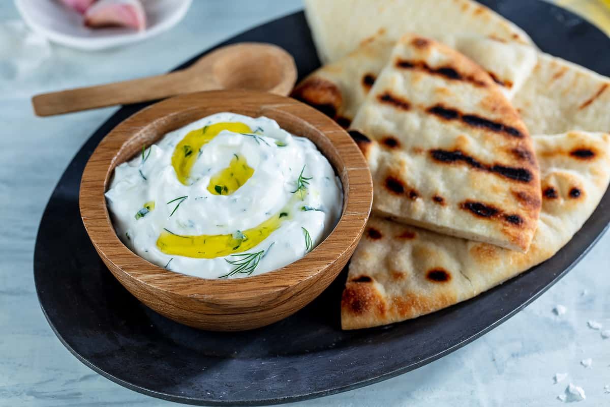 greek homemade tzatziki