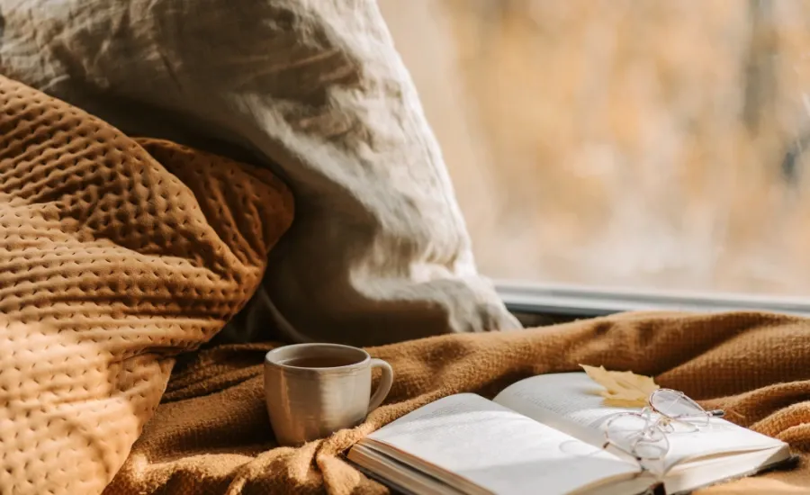 fall essentials to buy throw blanket