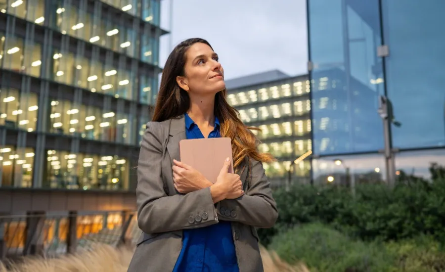 how to ask for a raise Q1 2026