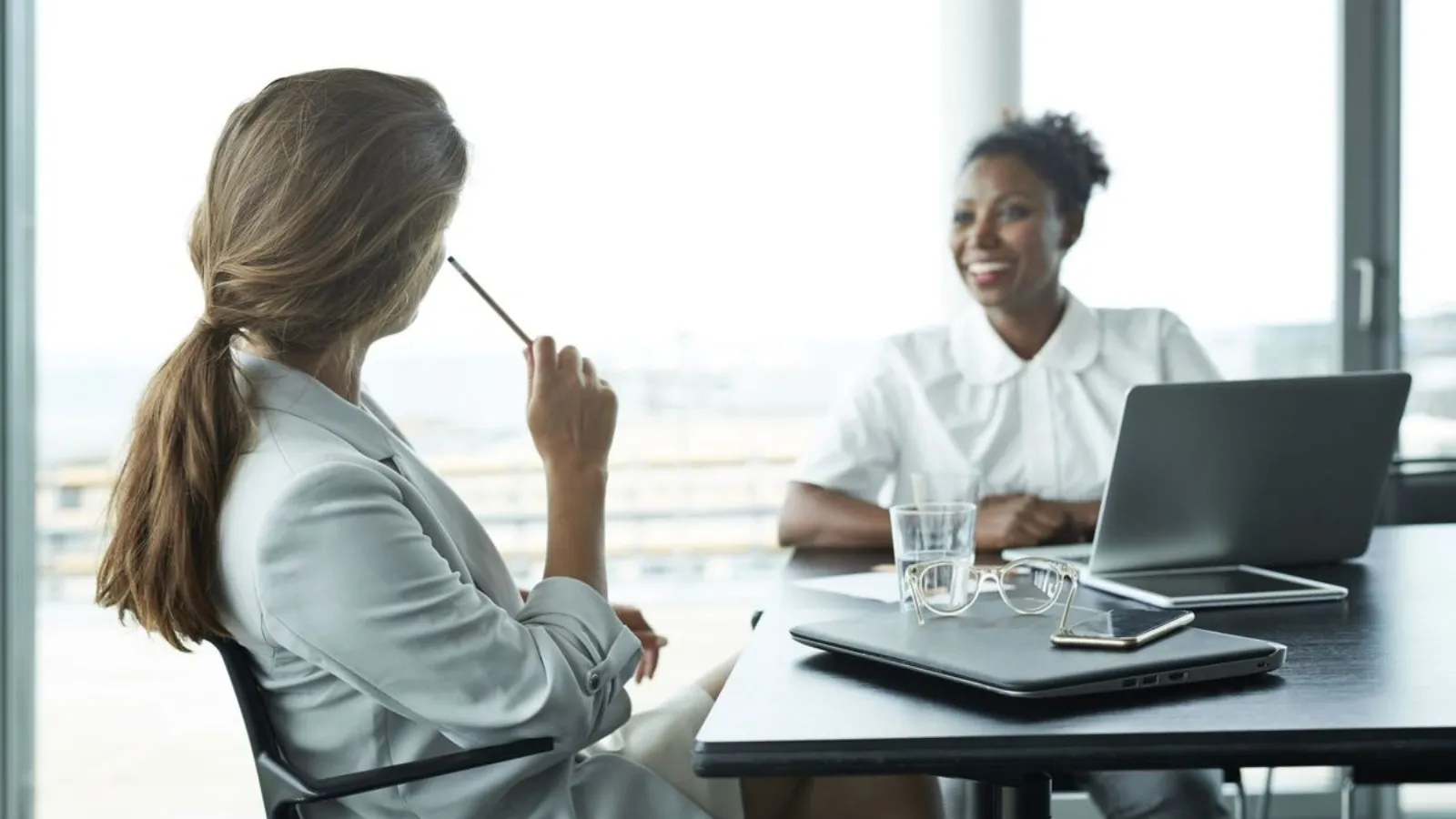 The Mid-Year Performance Review Trap: Why Most Women Prepare Wrong and What to Do Before June